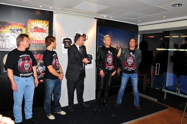 Scorpions240909   007.jpg - Gastfotograf: Karsten Reder 